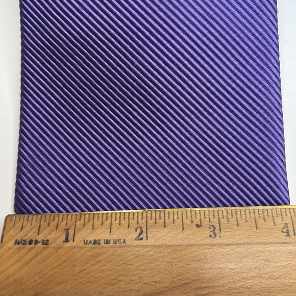Brooks Brothers Makers Lavender & Purple Striped Tie - Picture 3 of 6